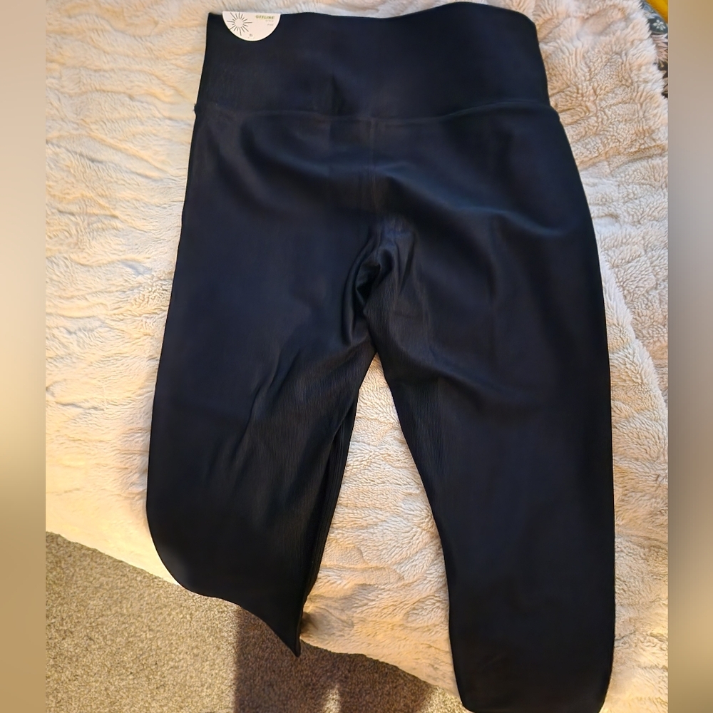 NWT Aerie Offline Black Ribbed Shimmer Leggings 7/8 Length Size XL - Picture 2 of 8